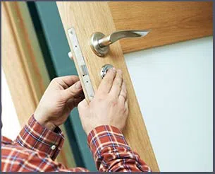 Hollis Locksmith Service Hollis, NY 718-971-9692 - 10-lock-change-commercial